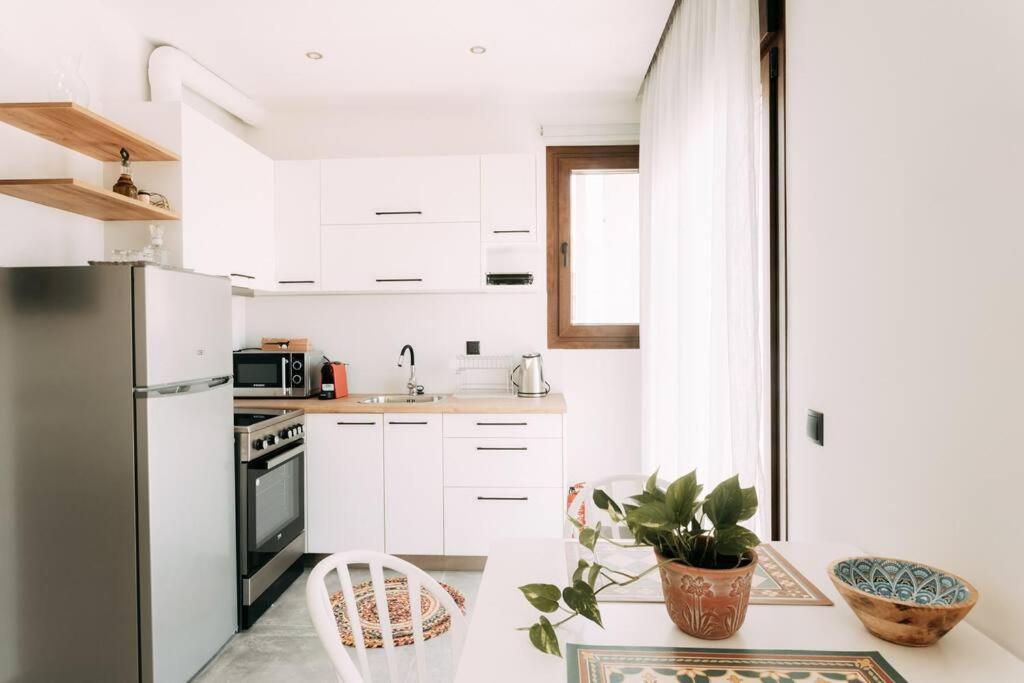 Glamorous Studio Near Center Heraklion  Exterior photo